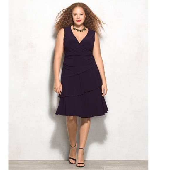 Luxe by Carmen Marc Valvo 16W Black Tiered Dress - Picture 1 of 3